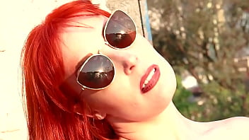 Preview 3 of Stop Time Japanesse - Viuva Negra ruiva gostosa com plug anal