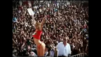 Preview 2 of Bigg Titts - Best ass competition Miss Reef 2005