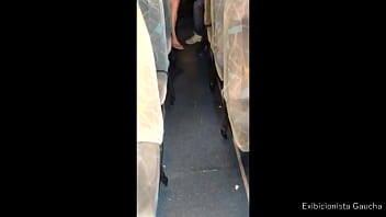 Preview 2 of Parody Evil Dead - TRANSANDO NO ONIBUS DA EXCURS&Atilde_O
