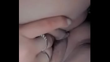 Preview 3 of Karto - Me masturbo para mi esposo