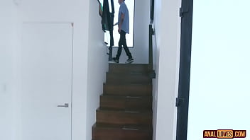 Preview 2 of Xnxx Comindo - Goldie Glock Poised to Become An Anal Queen