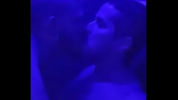 Preview 4 of Ica Jaye - Putaria no banheiro da Taurus