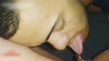 Preview 4 of Cums Ins - Chupei buceta greluda toda molhada de tesao olha como  geme gostoso essa safada