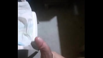 Preview 2 of Cigar Sexs - Quando bate o tes&atilde_o no trabalho!!
