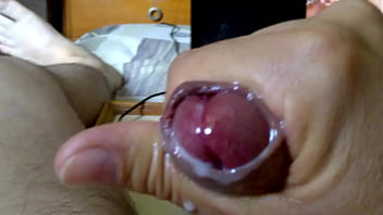 Preview 3 of Dido Angel Dp - Rica paja viendo como una amiga saca leche con su boquita - Rich handjob watching how a friend draws milk with her little mouth