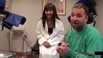 Preview 3 of Sekse Video - Ebony Hottie Eliza Shields&#039_s Gyno Exam Caught On Spy Cam By Doctor Tampa @ GirlsGoneGyno! - Tampa University Physical Reup