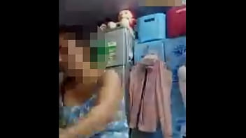 Preview 3 of Sex Vadio Bangla - Chat với MBBG chị ấy thả th&iacute_nh