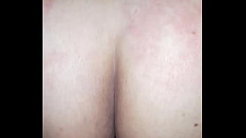 Preview 1 of Oralsex Vedio - Cheguei do trabalho e minha namorada me recebeu bem