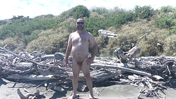 Preview 1 of Download Youjiss Korea - Nude at the beach