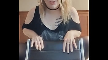 Preview 3 of Xxx Great Milk Sex - Big fat wet pussy waiting to get fucked.