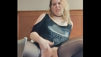 Preview 4 of Xxx Great Milk Sex - Big fat wet pussy waiting to get fucked.
