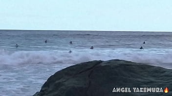 Preview 1 of Japan My Uncle - Angel Takemura faz Topless para Surfistas na praia de Grumari-rj
