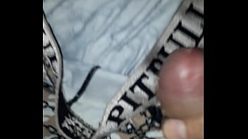Preview 1 of Compel Fak - Gozando na cueca do amigo hetero