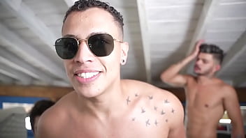 Preview 1 of Zoosk Hookup - Making OF - Matteo &amp_ Ricardo Jones - Bareback(Descansar que Nada)