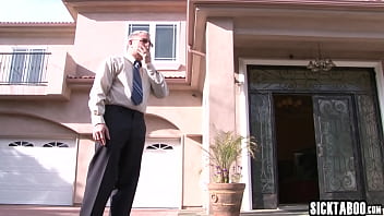 Preview 1 of Caiu Adamantina - Perverted older stepdad really liked petite teens Ruby Rayes sweet pussy
