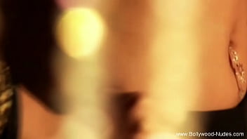 Preview 2 of Nun Amatur - Seduction Indian Style From Sexy Bollywood Moment