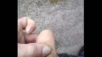 Preview 3 of Sani Loune - Peeing on the concrete