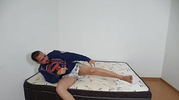 Preview 1 of Cums Eat - O Segredo que eu usei pra comer a Amiga da Minha Irm&atilde_