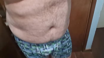 Preview 3 of Iris Bbb - Mostrando meu corpo branco e bem gordinho