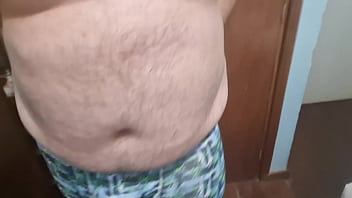 Preview 4 of Iris Bbb - Mostrando meu corpo branco e bem gordinho