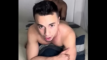 Preview 3 of Picj Girl - O Moleque gostoso empinou o Rabo pra mim e eu n&atilde_o resisti