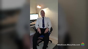 Preview 1 of Ok Son Want Me Really Fuck - Fucking my ass with a dildo in the office