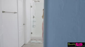 Preview 1 of Daylene Jaylene Rio - Step Sis Says &quot_You can&#039_t tell anyone and you have to be quiet&quot_ S18:E2
