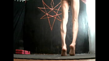 Preview 4 of Garama Garam Sexi Hd Video - feet are phallic