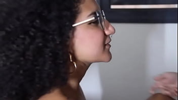 Preview 4 of Strip Tease - Teste do sof&aacute_ com a fada realizando o primeiro v&iacute_deo lesbo da novinha