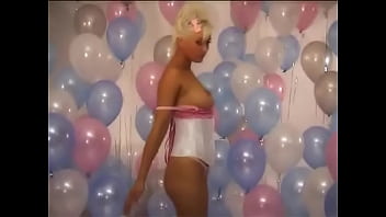 Preview 3 of Mature Melyssa - 99 Balloons and 1 Blonde