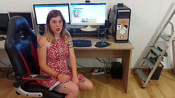 Preview 1 of Small Girls Small Man Video - V&iacute_deo de verificaci&oacute_n