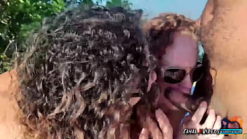 Preview 2 of New Sextoy - FUI NA PRAIA COM UMA AMIGA E ACHAMO UM PUNHETEIRO TARADO FUDEDORDEBUCETA2017 - LORRANY EXOTICA ( THREESOME,  TRISAL )