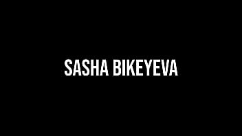 Preview 4 of Www 19 Eg Xxx Com - Real homemade doggystyle. Russian amateur Sasha Bikeyeva