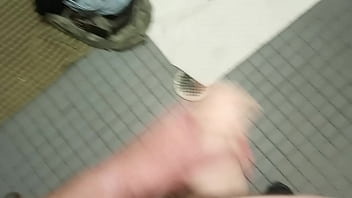 Preview 3 of Future Beeg - My hot pee 02