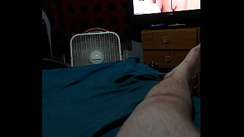 Preview 2 of Mom Son Ki Han - Jerking off to sexy bbw porn