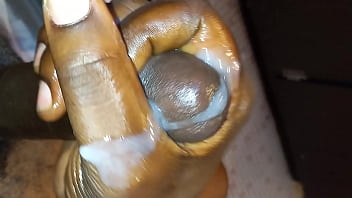 Preview 4 of Sleeing My Mmy - Carl jack off