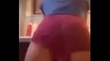 Preview 3 of 17eyar Girl Hot - I wanna shake it all over you like a slut