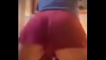 Preview 4 of 17eyar Girl Hot - I wanna shake it all over you like a slut