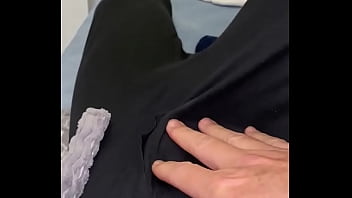 Preview 1 of Bonne Sur - Acordando com pregui&ccedil_a e tes&atilde_o