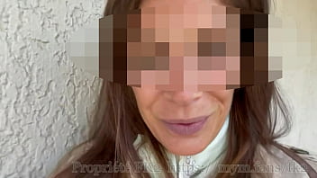 Preview 1 of Meia Khalif - FK2 - Une MILF se fait d&eacute_foncer HARD dans le garage de son voisin de 18 ans - MILF NEXT DOOR &eacute_p3