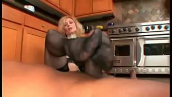 Preview 3 of Donwload Krye - Nina hartley interracial - XVIDEOS.COM