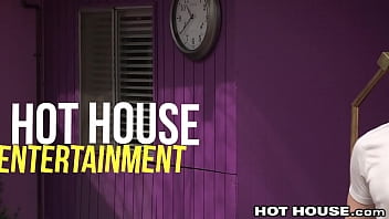 Preview 1 of Mature Guy Bath - Ripped Lovers Bareback Flip Fuck During Spring Break - HotHouse