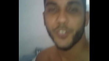 Preview 1 of Moms Take Top Off - Gozei gostoso Numa chamada de video com casal