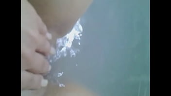 Preview 1 of Fuck Ur Wife - Bathtime Pussy