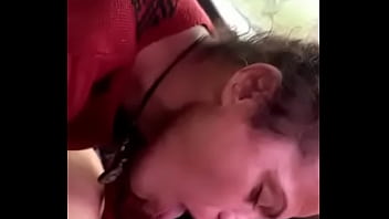 Preview 2 of Xxxx Bff Video - Chupando no carro part 3