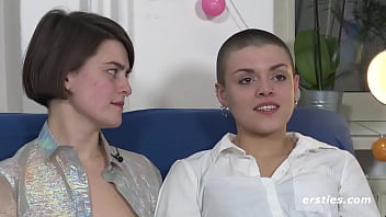 Preview 3 of Geem Mom And Son - Luna verw&ouml_hnt Tumpies s&uuml_&szlig_en Arsch