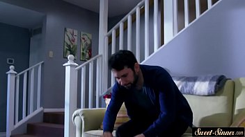 Preview 2 of Xncc Hd - Avery Moon and Bailey Base pleasuring their stepbrothers big dick
