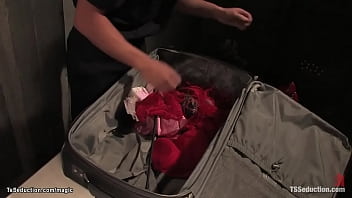 Preview 2 of Anak Muda Porno Sex - TS anal fucks airport security guy
