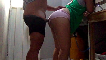 Preview 2 of Xxx Girl And Girl Love Ka - Mi hermanastra estaba friendo tostones en calzon no me pude resistir al ver ese enorme culo ,  le puntie el culo bien rico y la puse a mamar me chupo tan rico la verga que no pude evitar venirme y llenarle su boca y tetas de semen