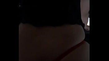Preview 1 of Sister And Boroder Fakin Rip - cdzinha sentando no colo do neg&atilde_o personal